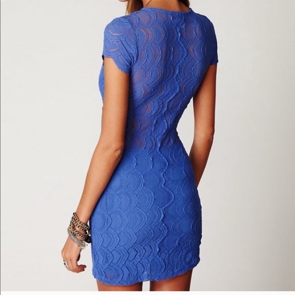 Nightcap Deep V Lace Dress - Picture 2 of 8